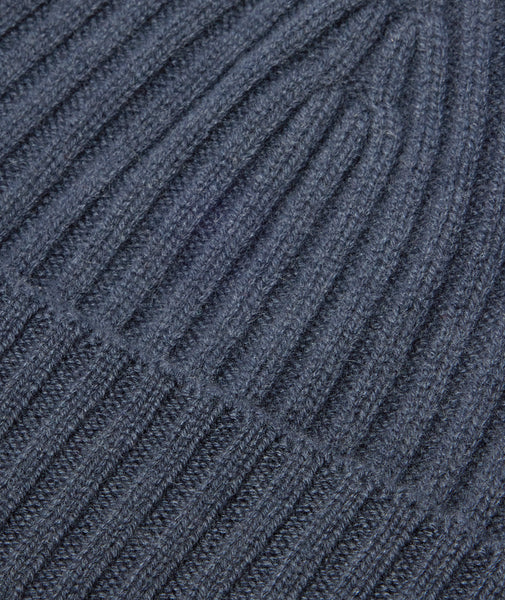 Bonnet en cachemire bleu pétrole